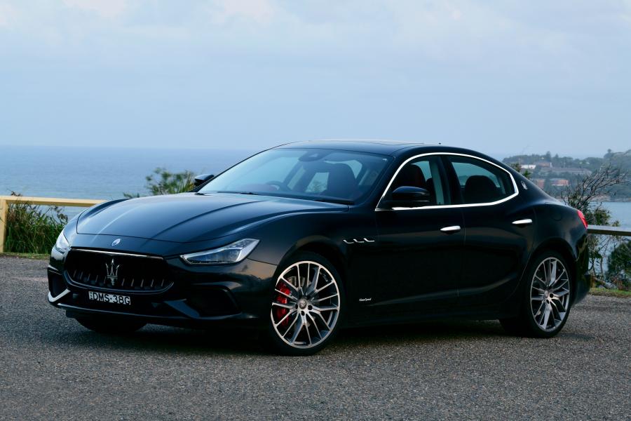  Maserati Ghibli S GranSport 2018 года  (AU) (фото 21 из 38)